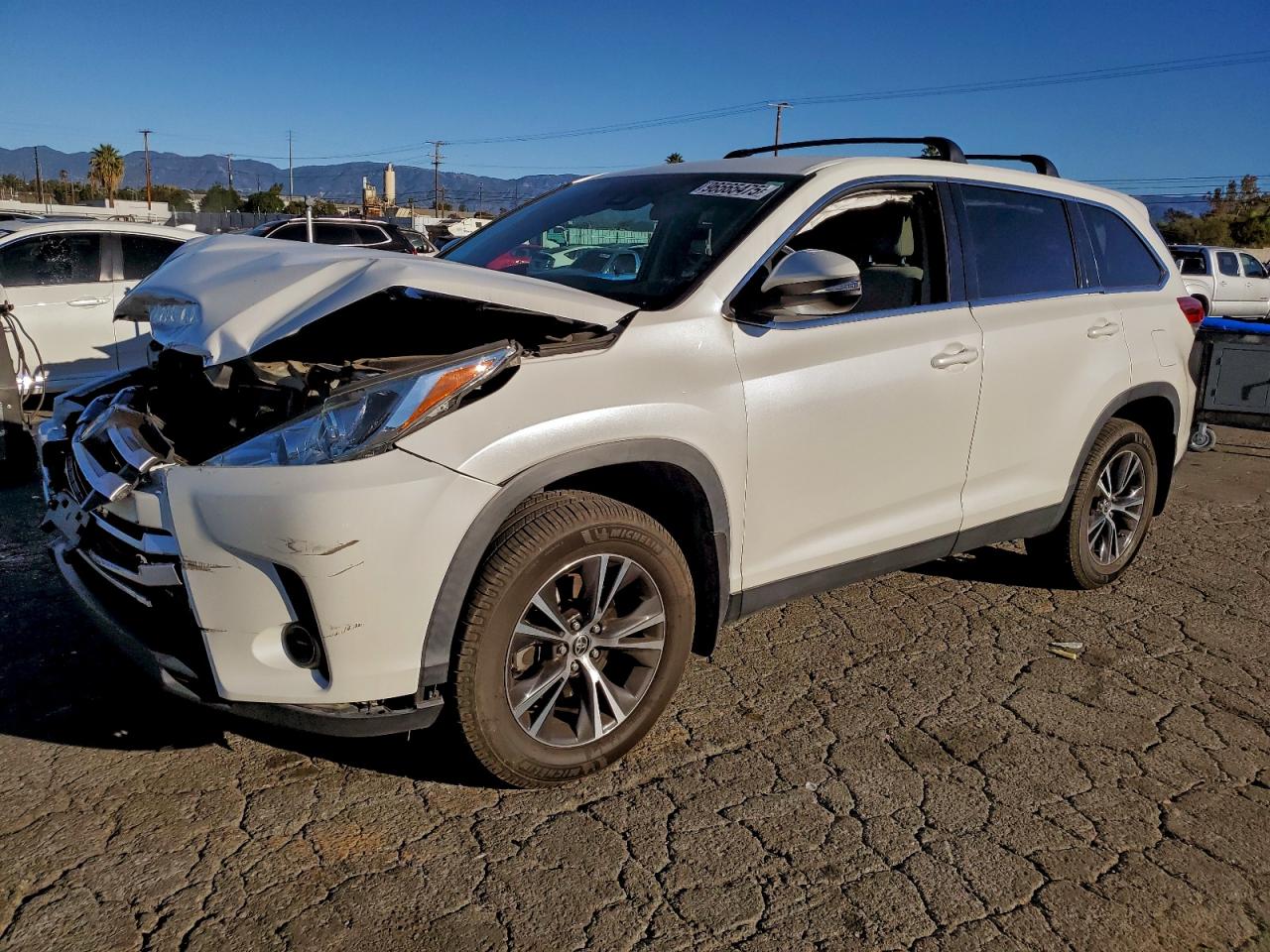 2019 TOYOTA HIGHLANDER