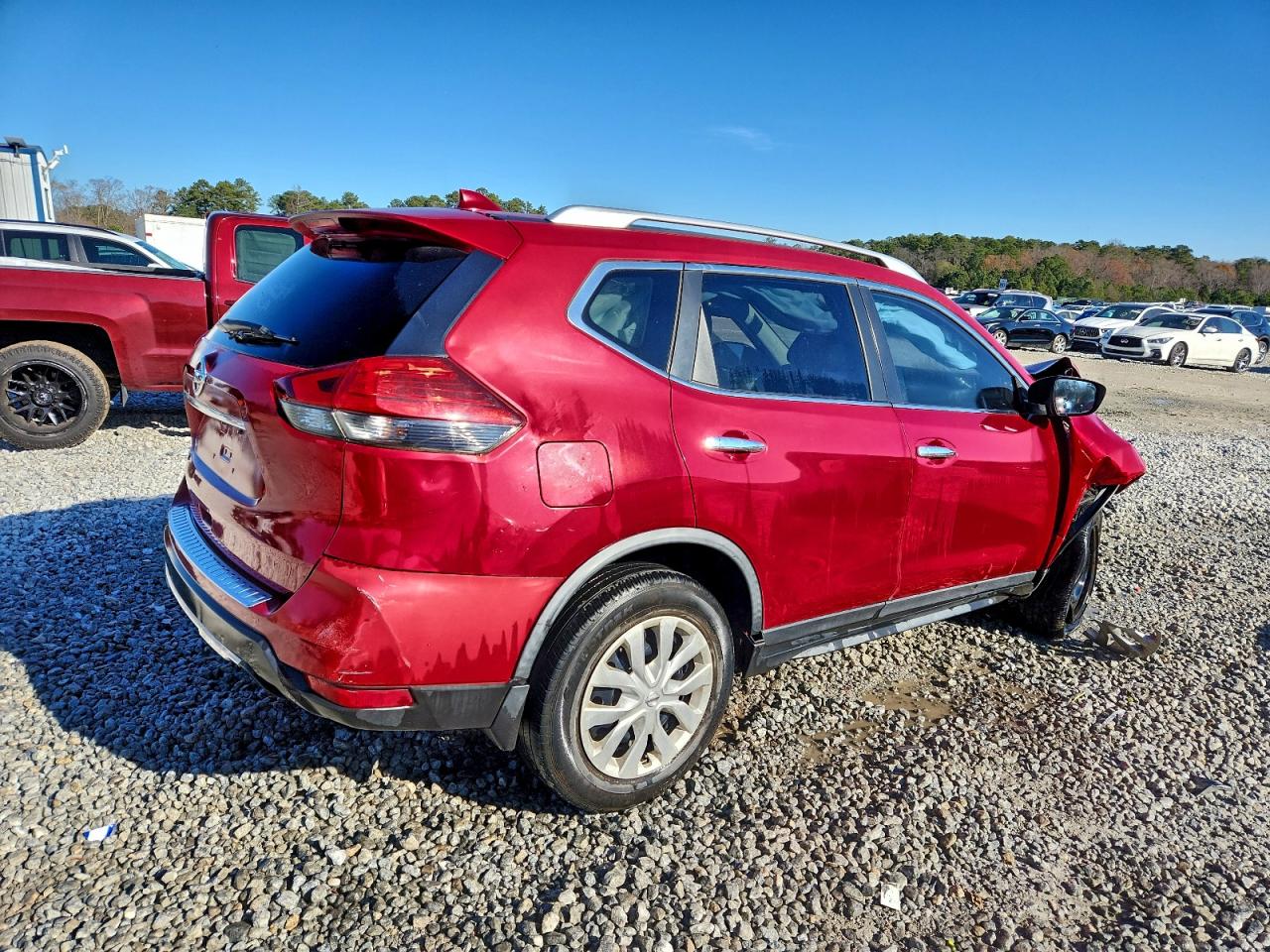 2017 NISSAN ROGUE S photo 5