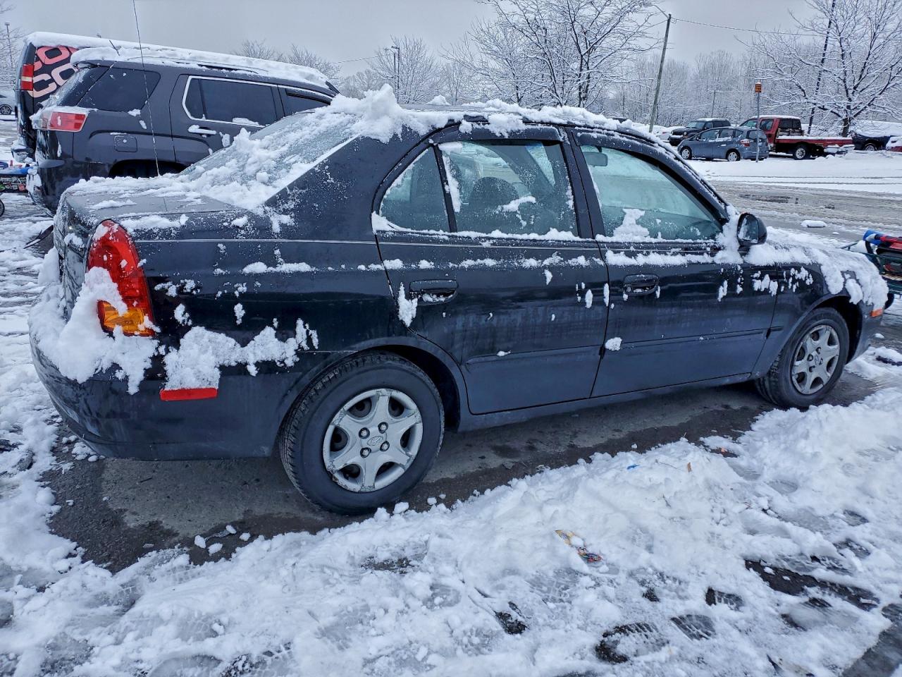 2005 HYUNDAI ACCENT GL photo 3