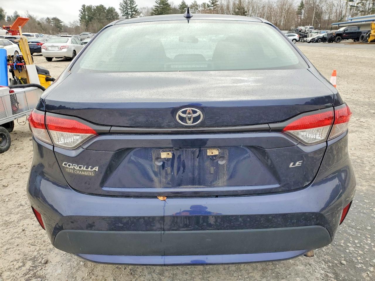 2021 TOYOTA COROLLA LE photo 6