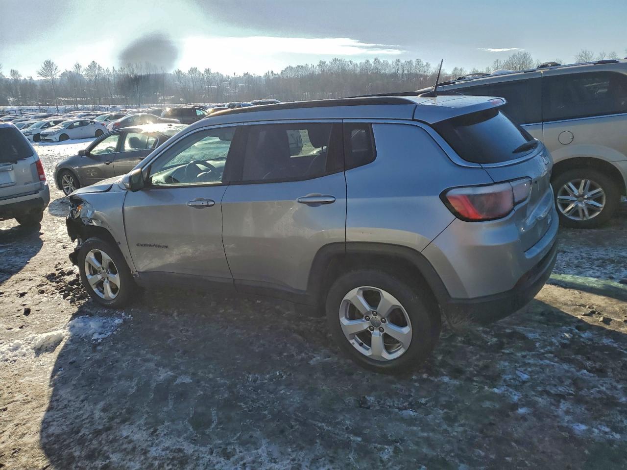 2019 JEEP COMPASS LATITUDE photo 2