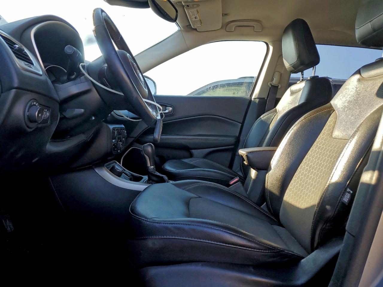 2019 JEEP COMPASS LATITUDE photo 7