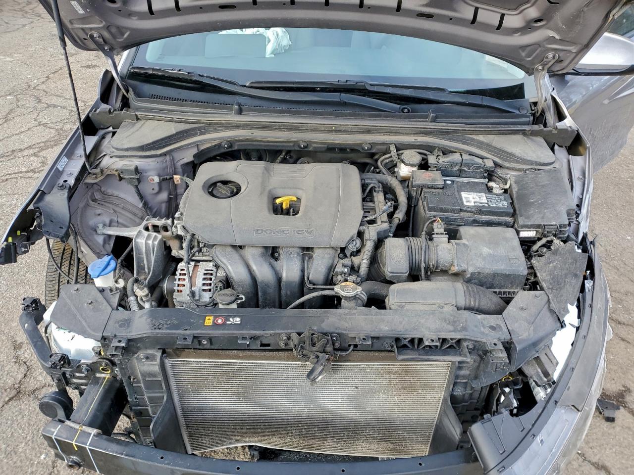 2020 HYUNDAI ELANTRA SE photo 11