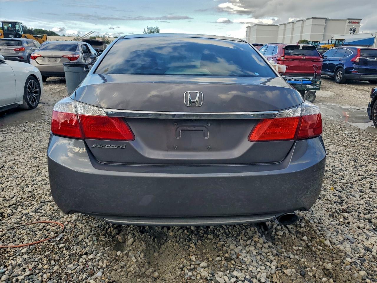 2014 HONDA ACCORD LX photo 6