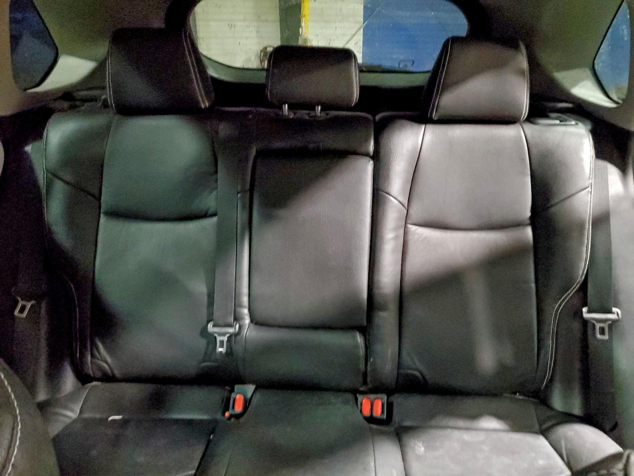 2019 TOYOTA RAV4 XLE photo 10