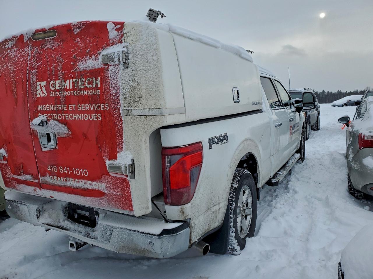 2024 FORD F150 XLT photo 3