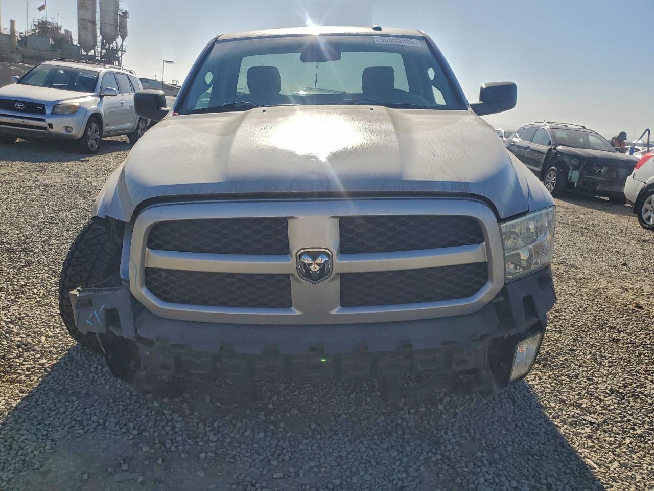 2014 RAM 1500 ST photo 5