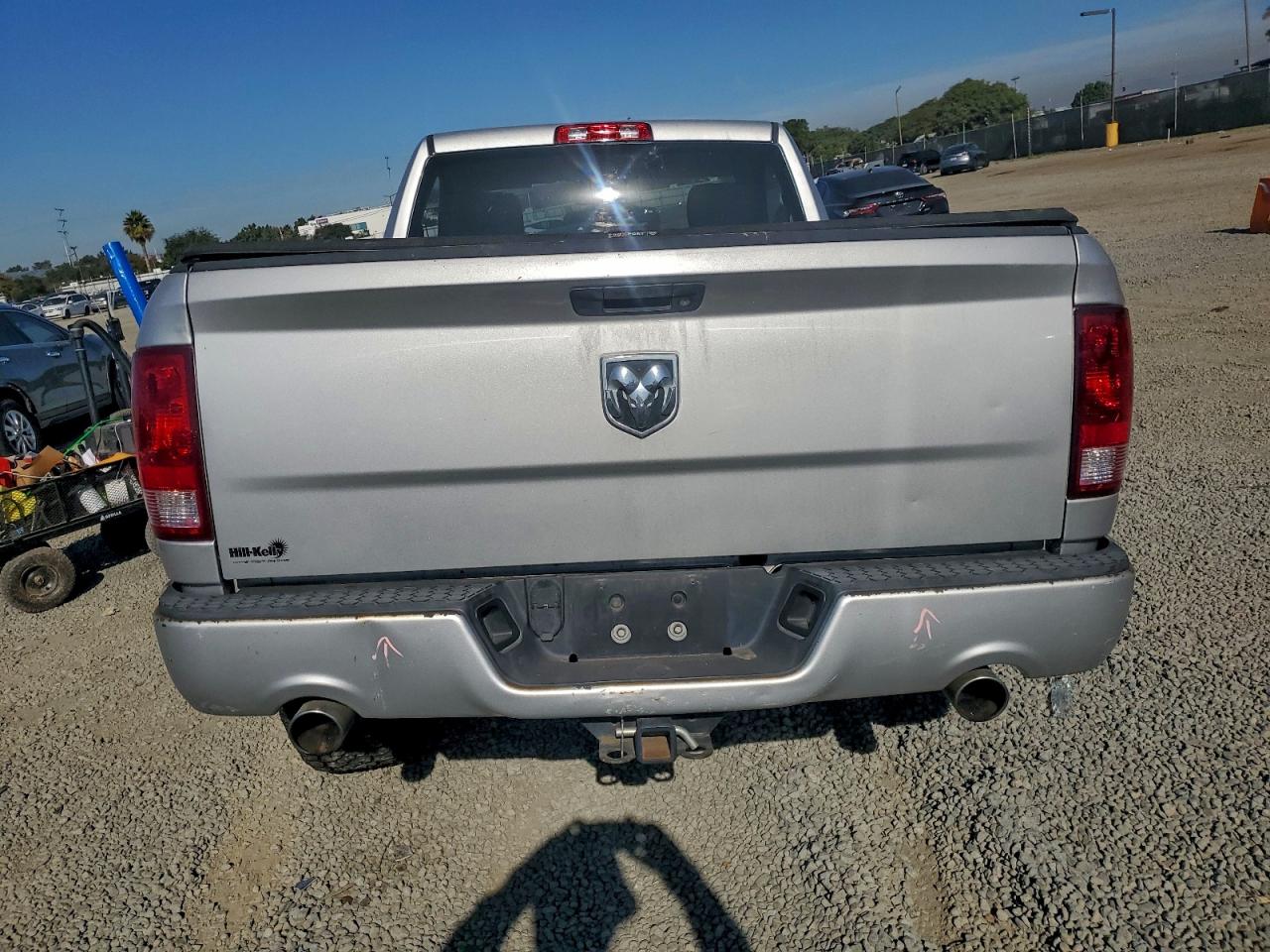 2014 RAM 1500 ST photo 6