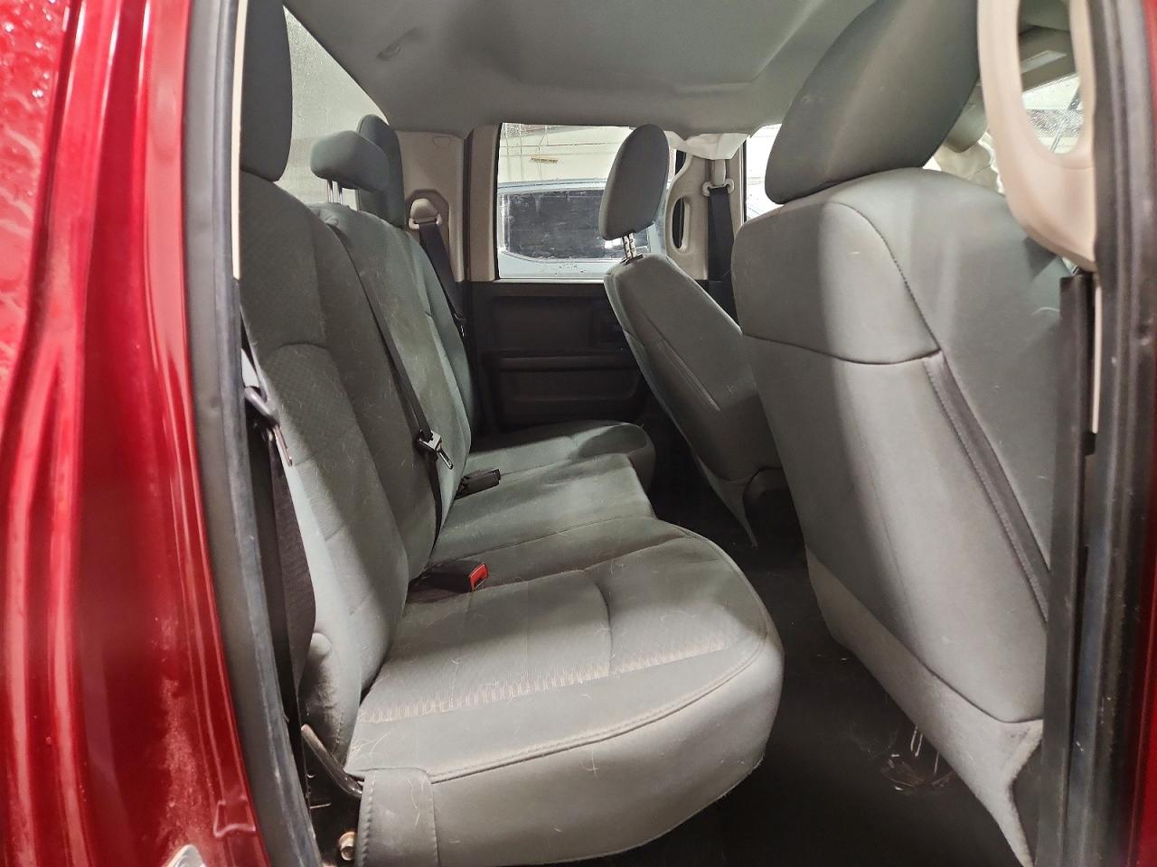 2014 RAM 1500 ST photo 10