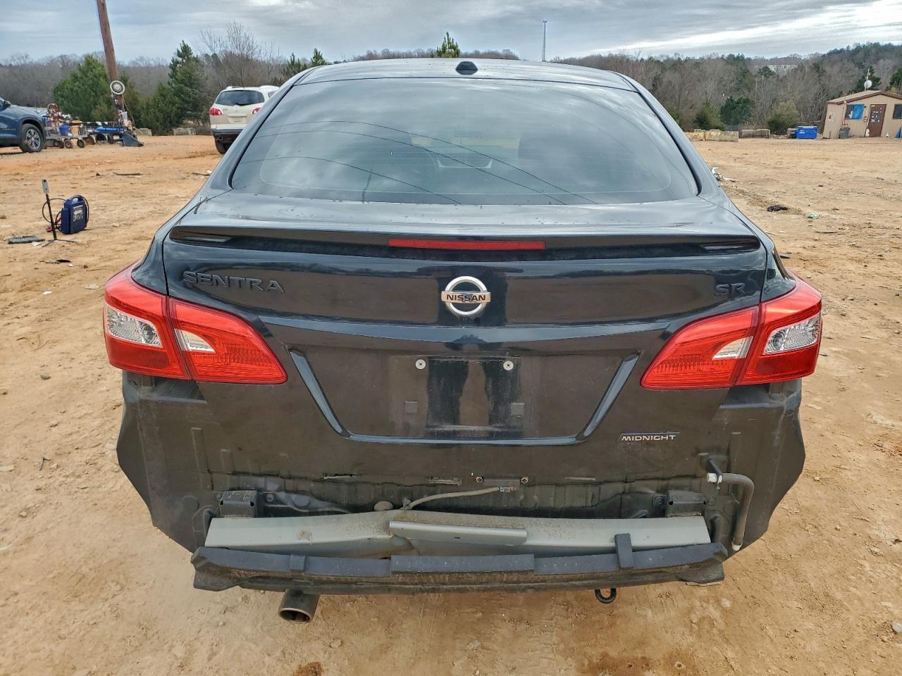 2018 NISSAN SENTRA S photo 6
