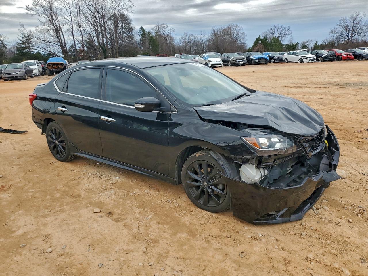 2018 NISSAN SENTRA S photo 4