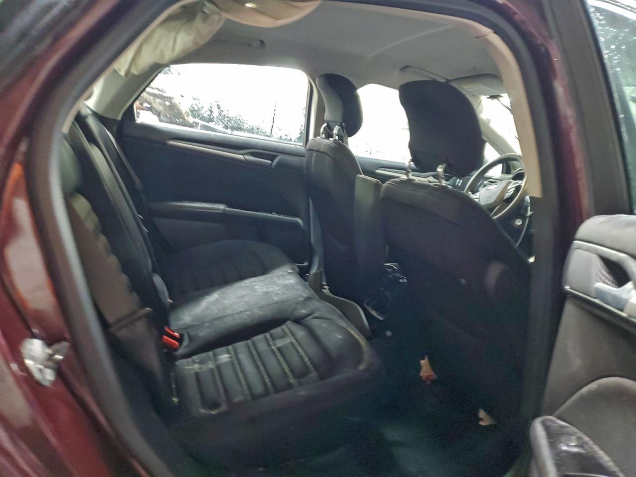 2013 FORD FUSION SE photo 10