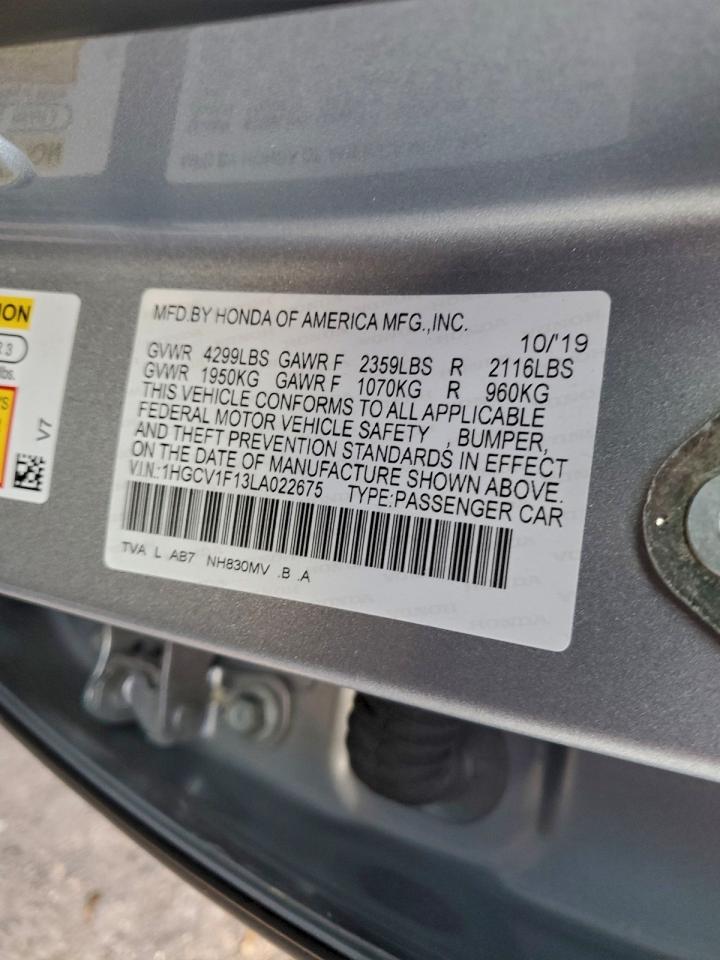 2020 HONDA ACCORD LX photo 12