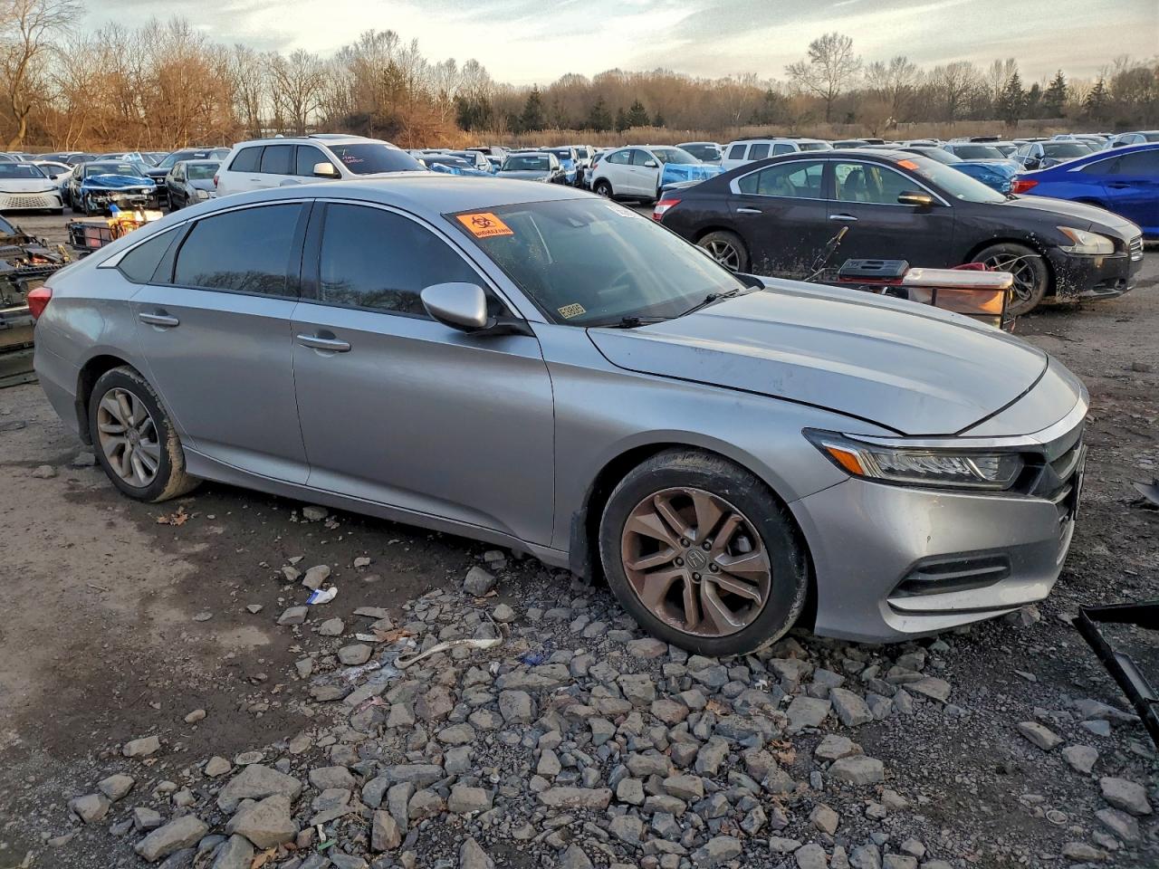 2020 HONDA ACCORD LX photo 4