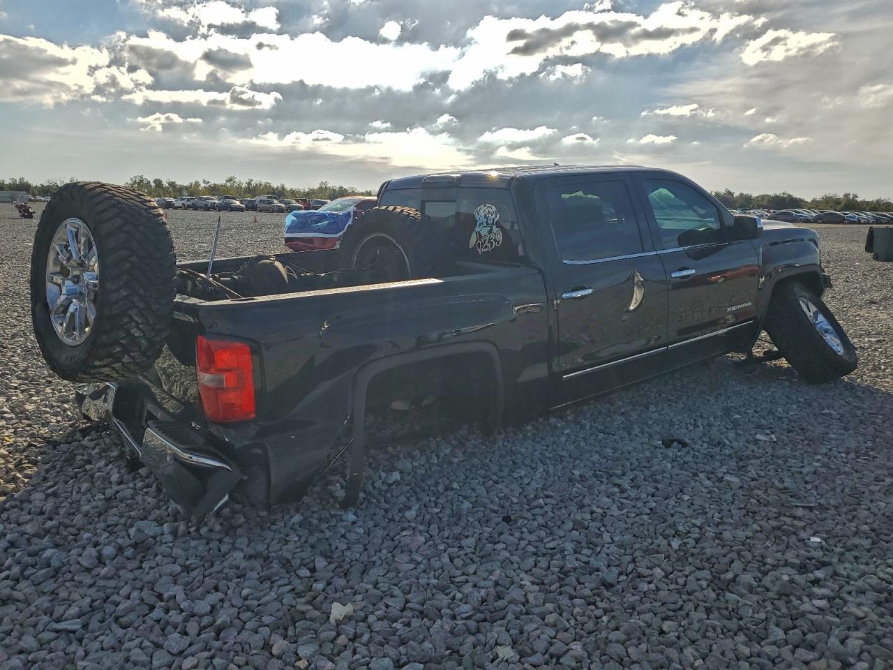 2015 GMC SIERRA C1500 SLT photo 3
