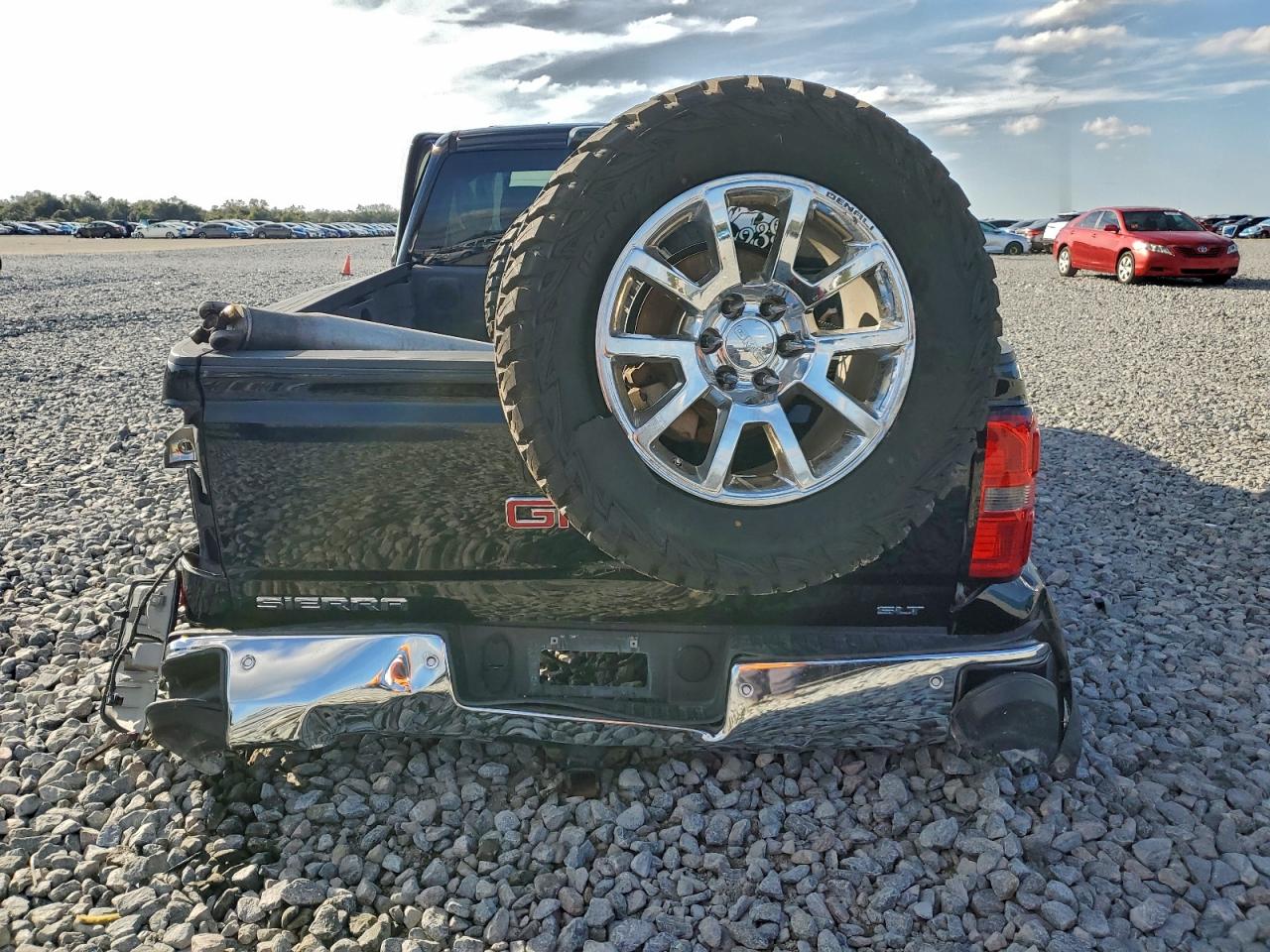 2015 GMC SIERRA C1500 SLT photo 6
