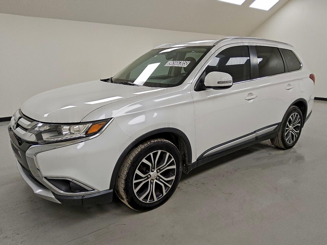 2018 MITSUBISHI OUTLANDER