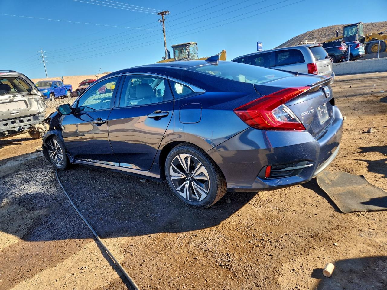 2017 HONDA CIVIC EX photo 2