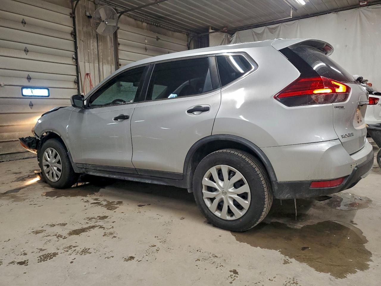 2017 NISSAN ROGUE S photo 2