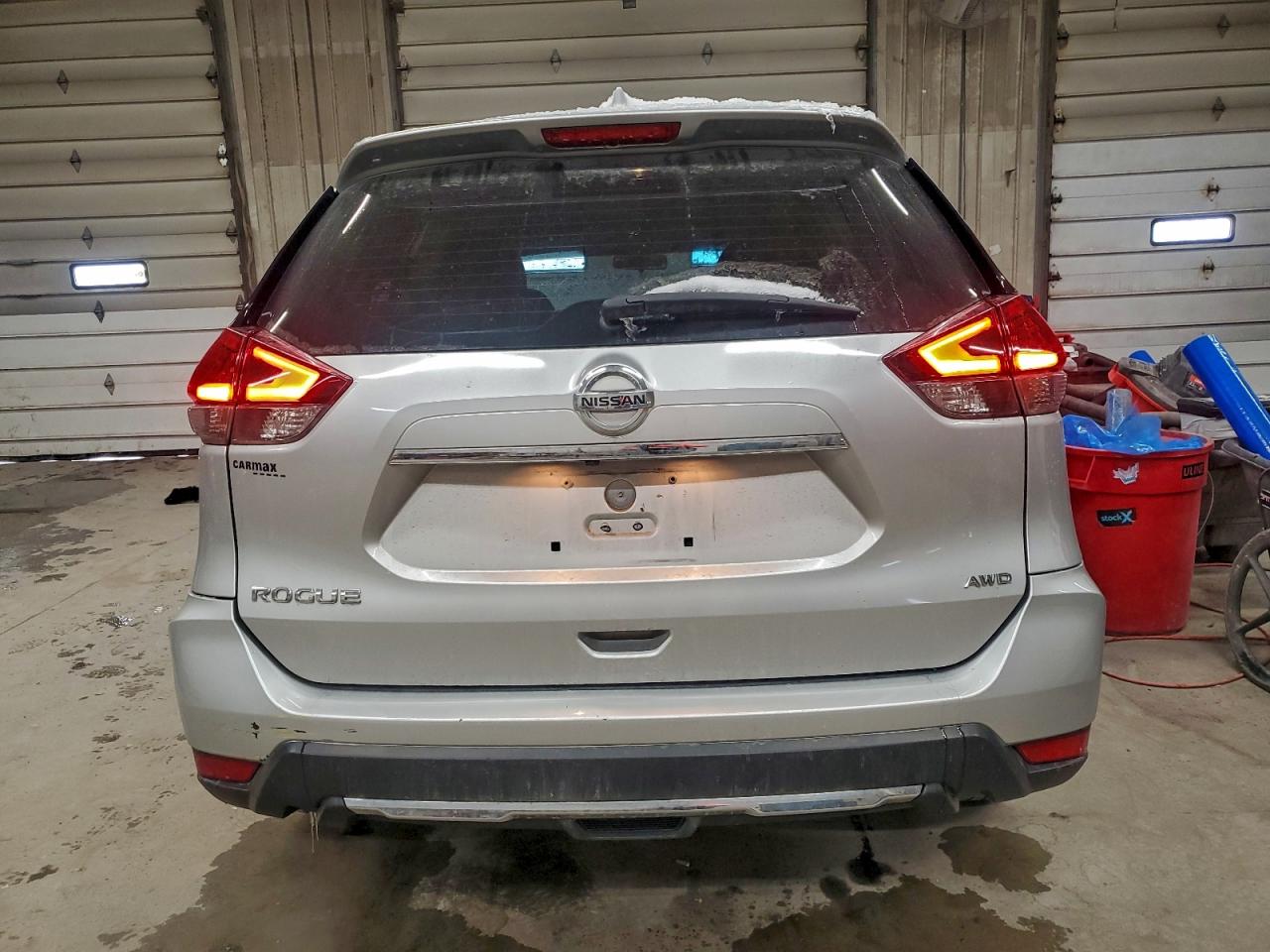 2017 NISSAN ROGUE S photo 6