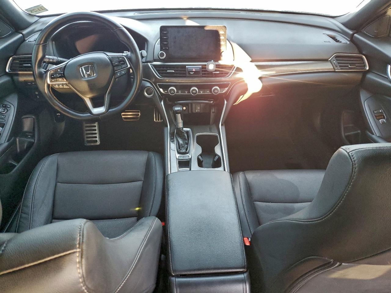 2020 HONDA ACCORD SPORT photo 8