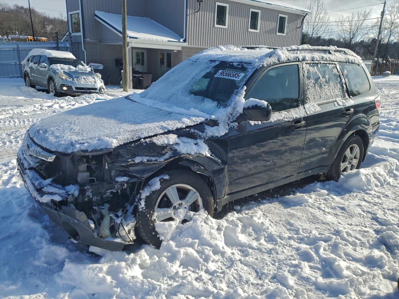 2011 SUBARU FORESTER