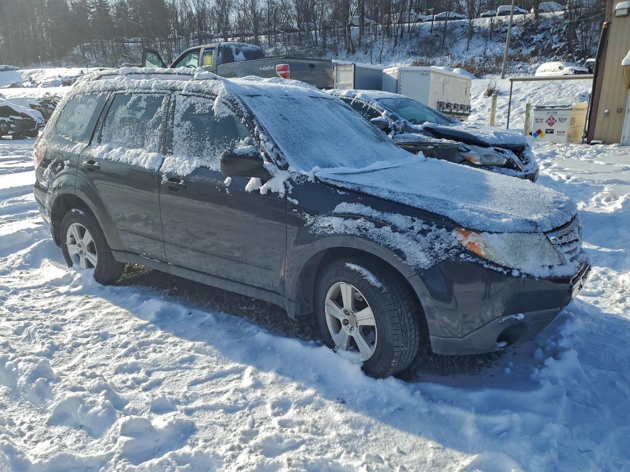2011 SUBARU FORESTER 2.5X photo 4