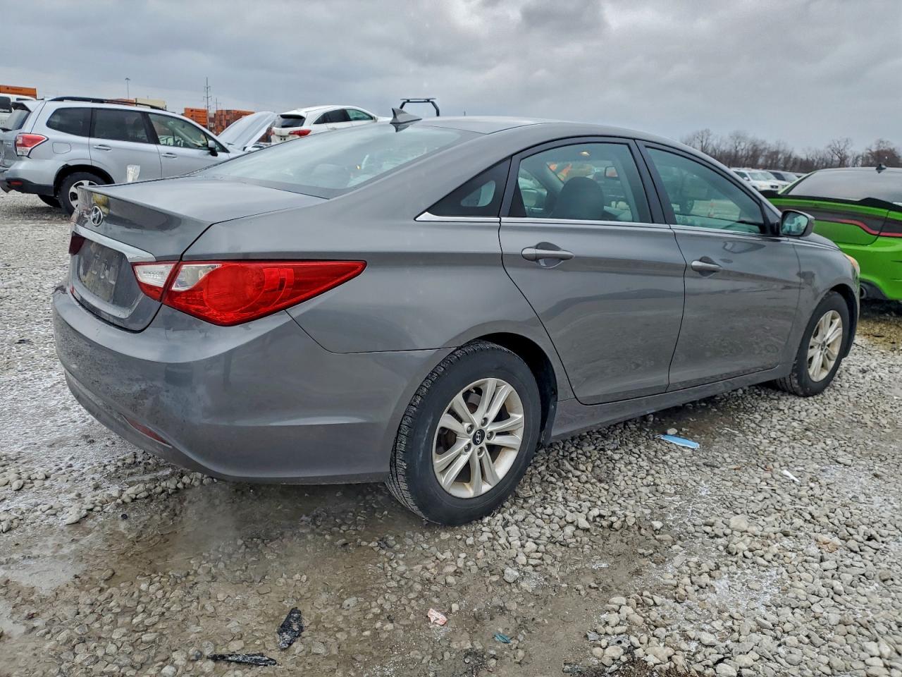 2013 HYUNDAI SONATA GLS photo 3