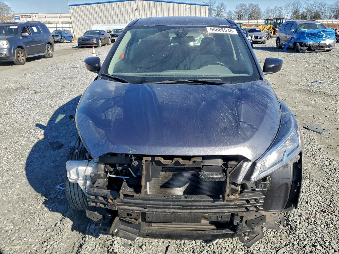 2022 NISSAN KICKS S photo 5