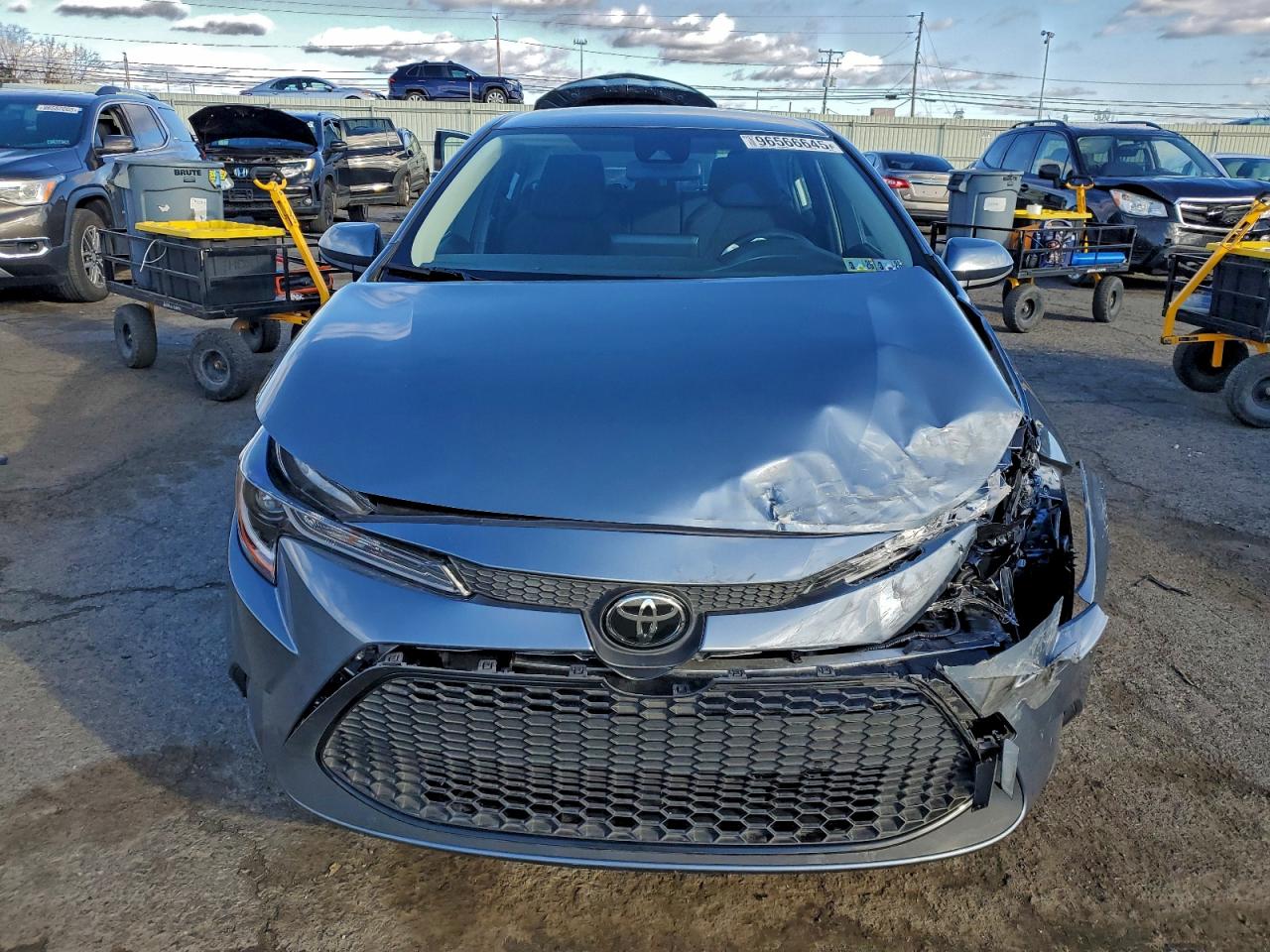 2022 TOYOTA COROLLA LE photo 5