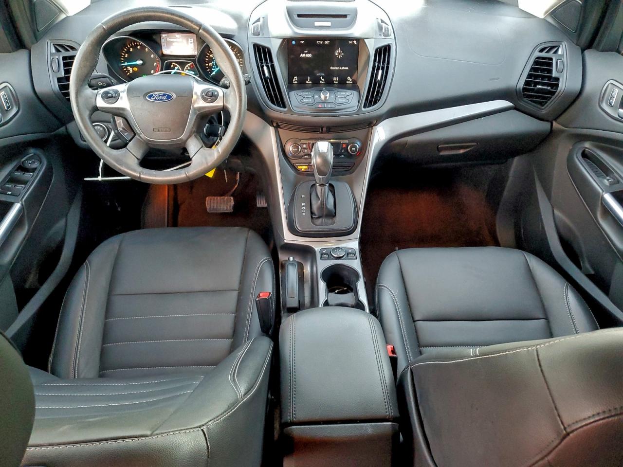 2016 FORD ESCAPE SE photo 8
