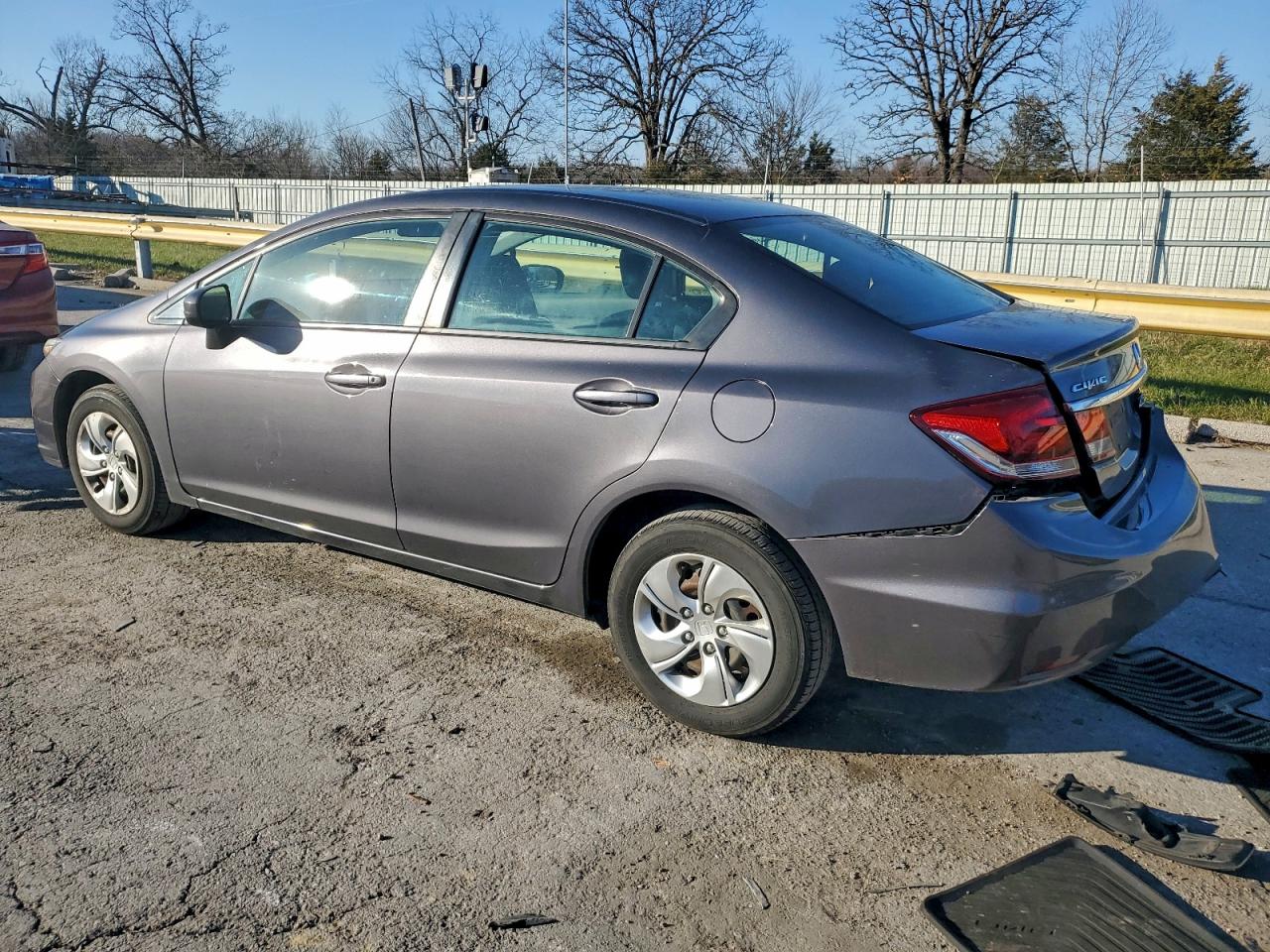 2015 HONDA CIVIC LX photo 2