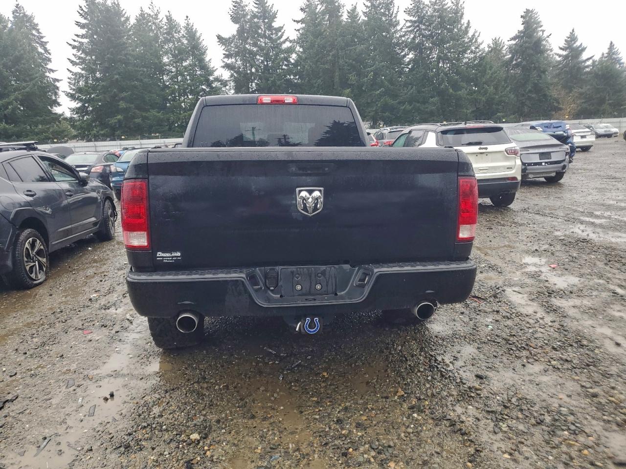 2014 RAM 1500 ST photo 6