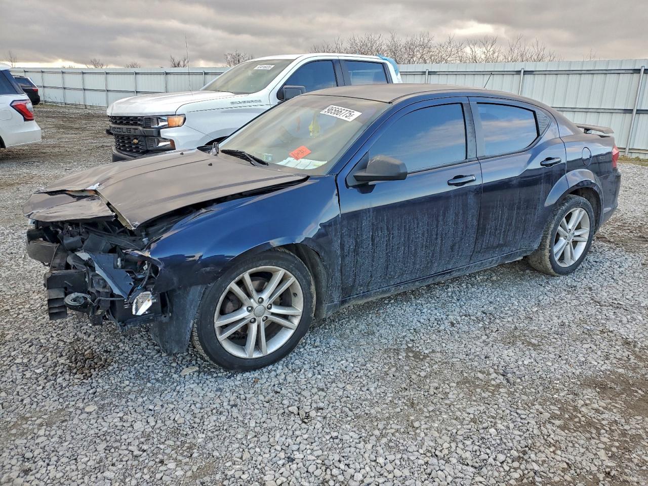 2012 DODGE AVENGER