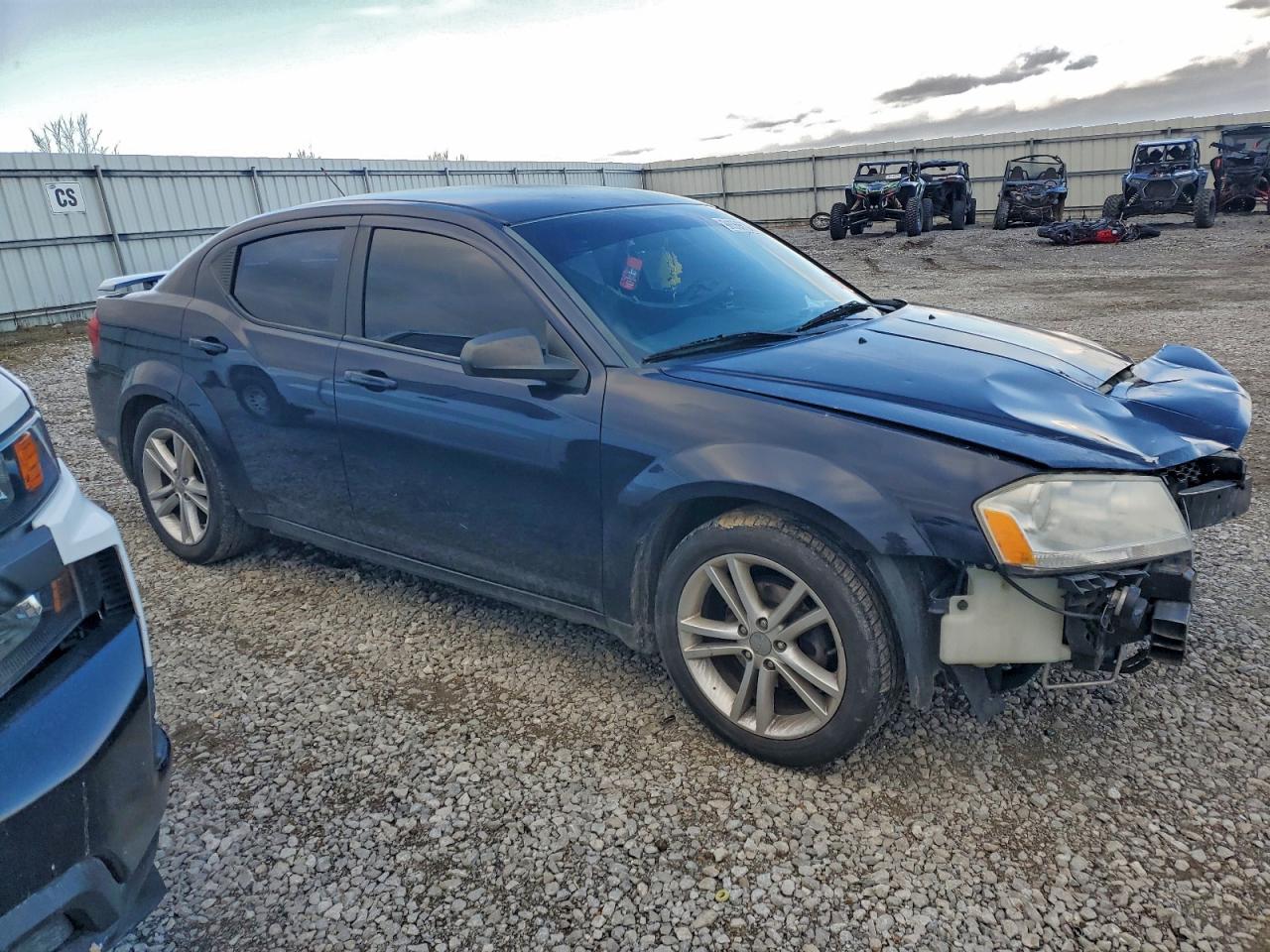 2012 DODGE AVENGER SE photo 4