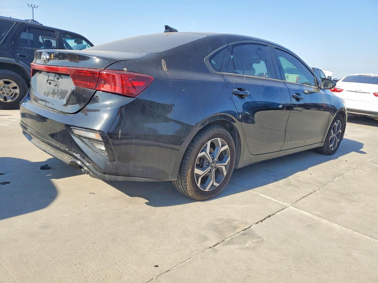 2020 KIA FORTE FE photo 3