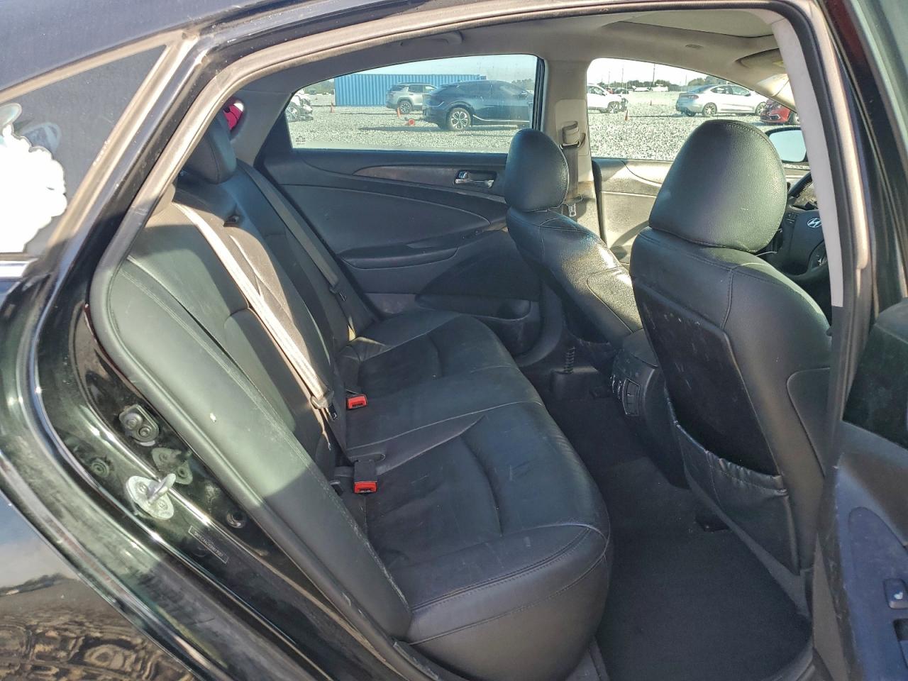 2013 HYUNDAI SONATA SE photo 10