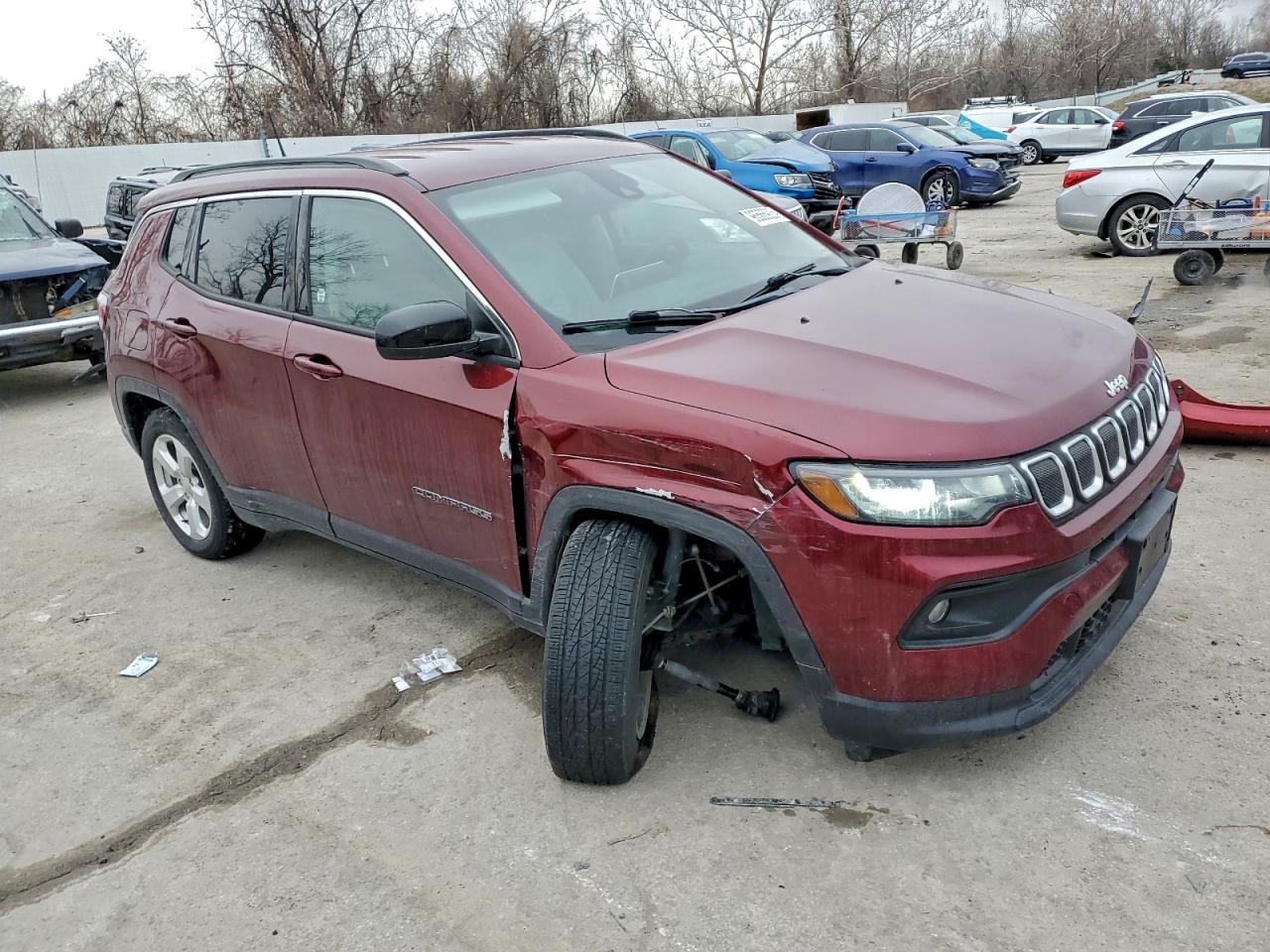 2022 JEEP COMPASS LATITUDE photo 4
