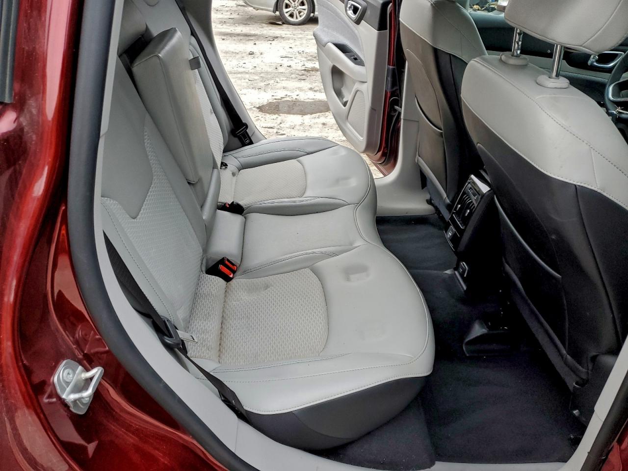 2022 JEEP COMPASS LATITUDE photo 11