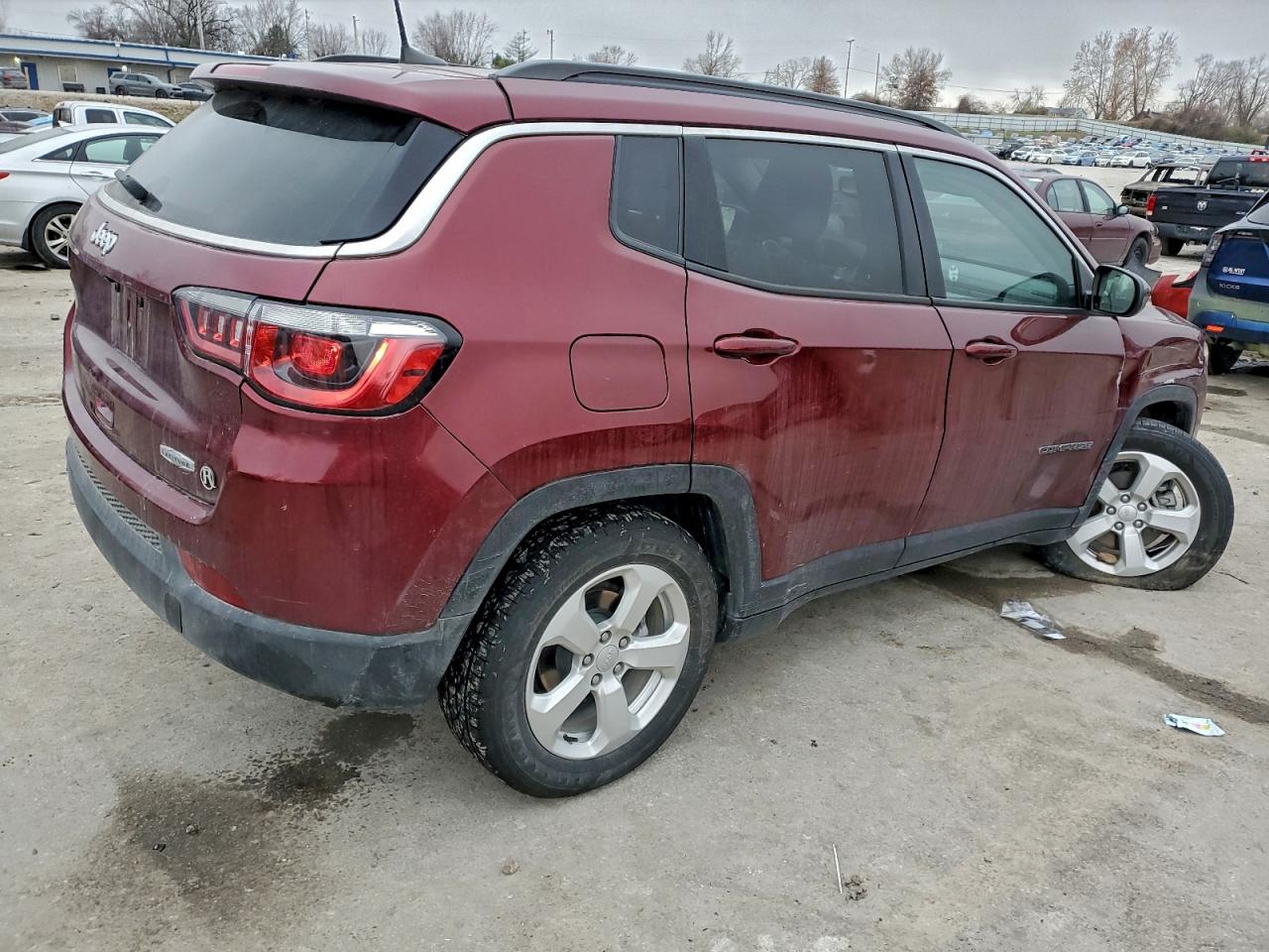 2022 JEEP COMPASS LATITUDE photo 3