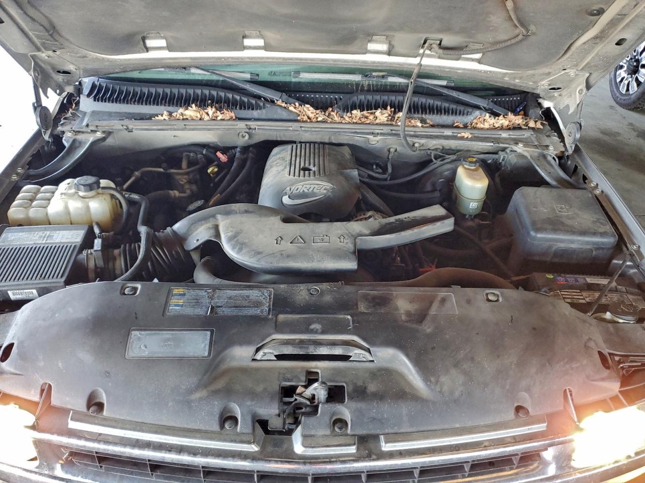 2002 CHEVROLET SUBURBAN C1500 photo 12