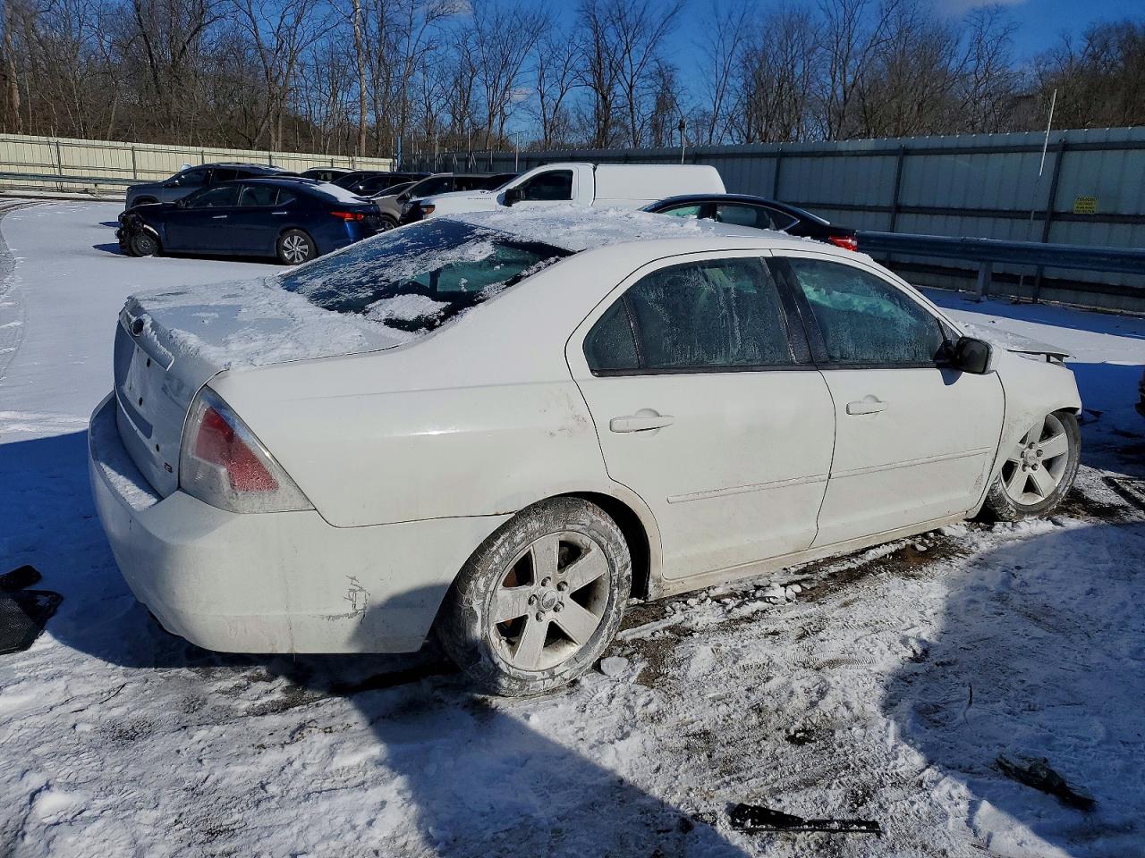 2007 FORD FUSION SE photo 3