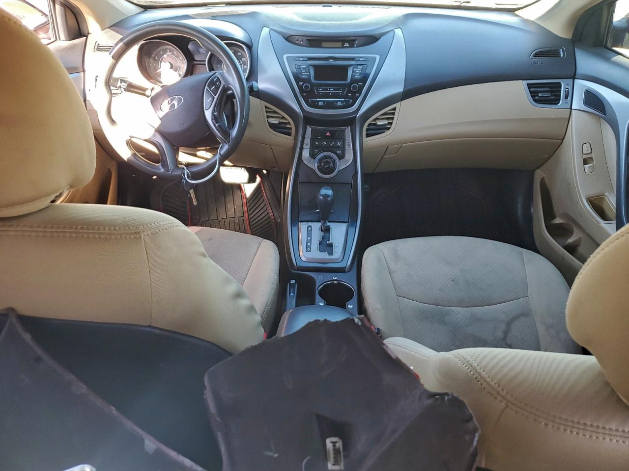 2013 HYUNDAI ELANTRA GLS photo 8