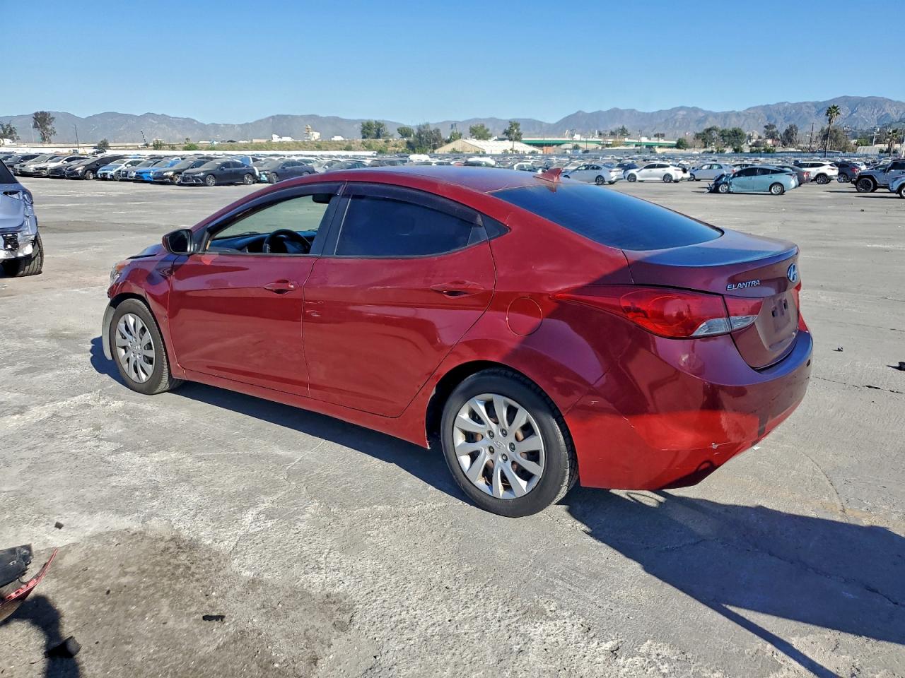 2013 HYUNDAI ELANTRA GLS photo 2