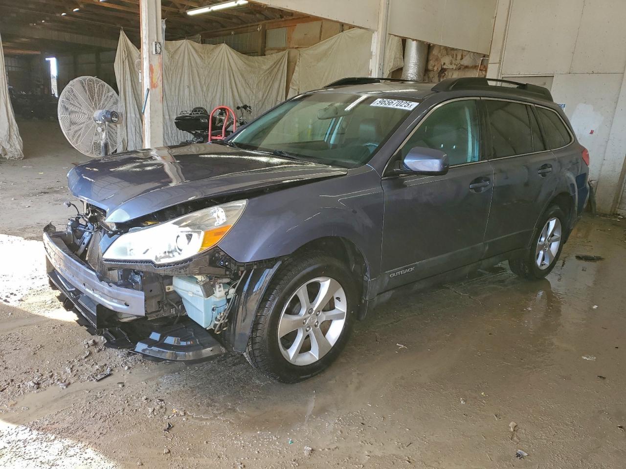 2014 SUBARU OUTBACK