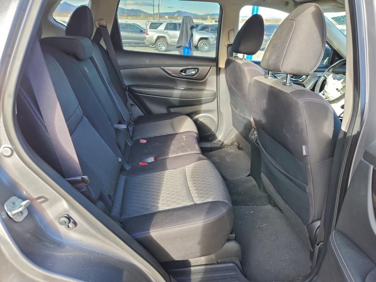 2018 NISSAN ROGUE S photo 11