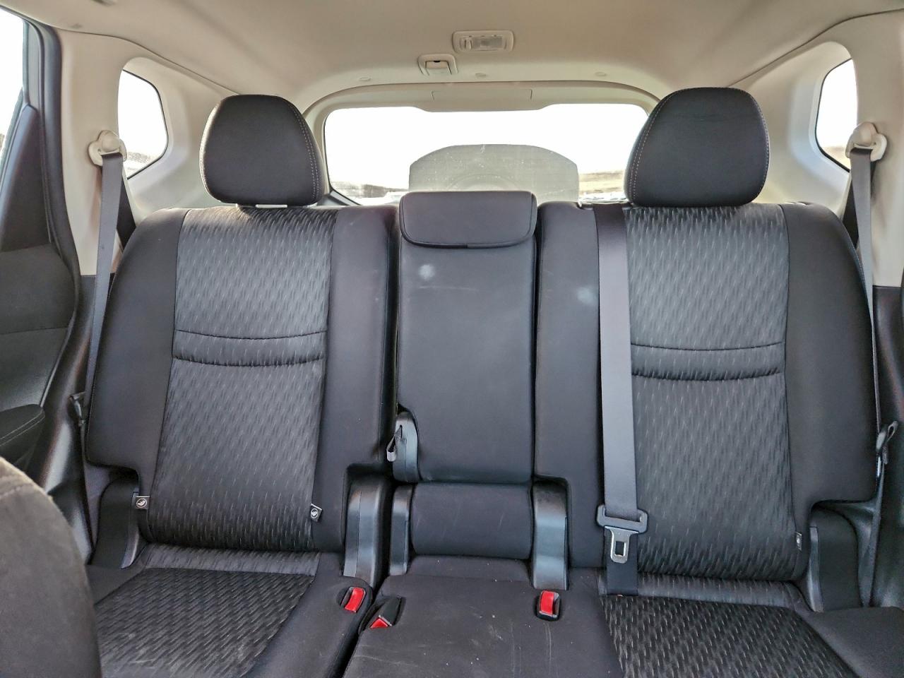 2018 NISSAN ROGUE S photo 10