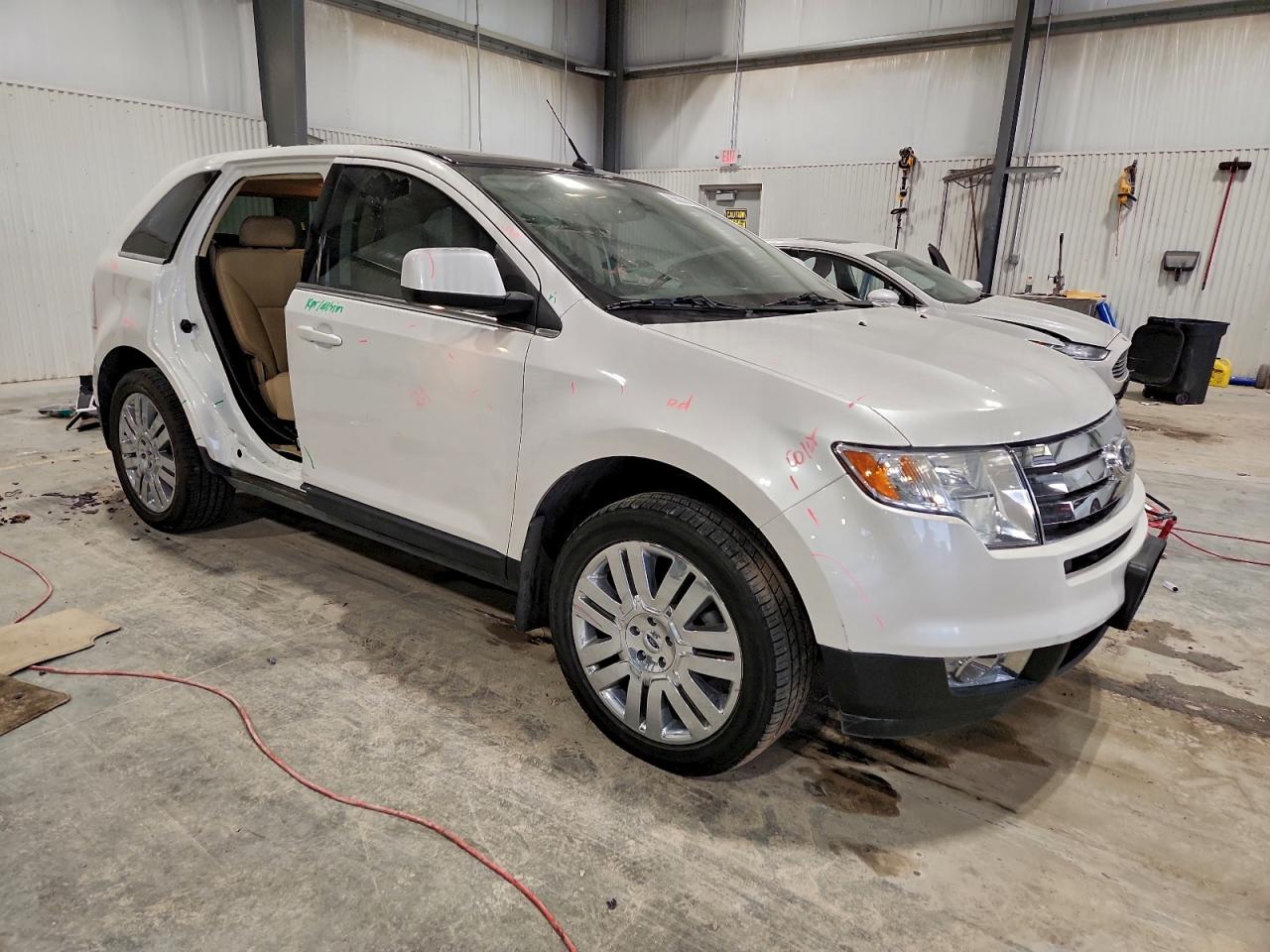 2010 FORD EDGE LIMITED photo 4