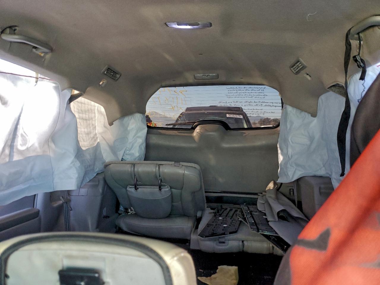 2013 TOYOTA HIGHLANDER BASE photo 10