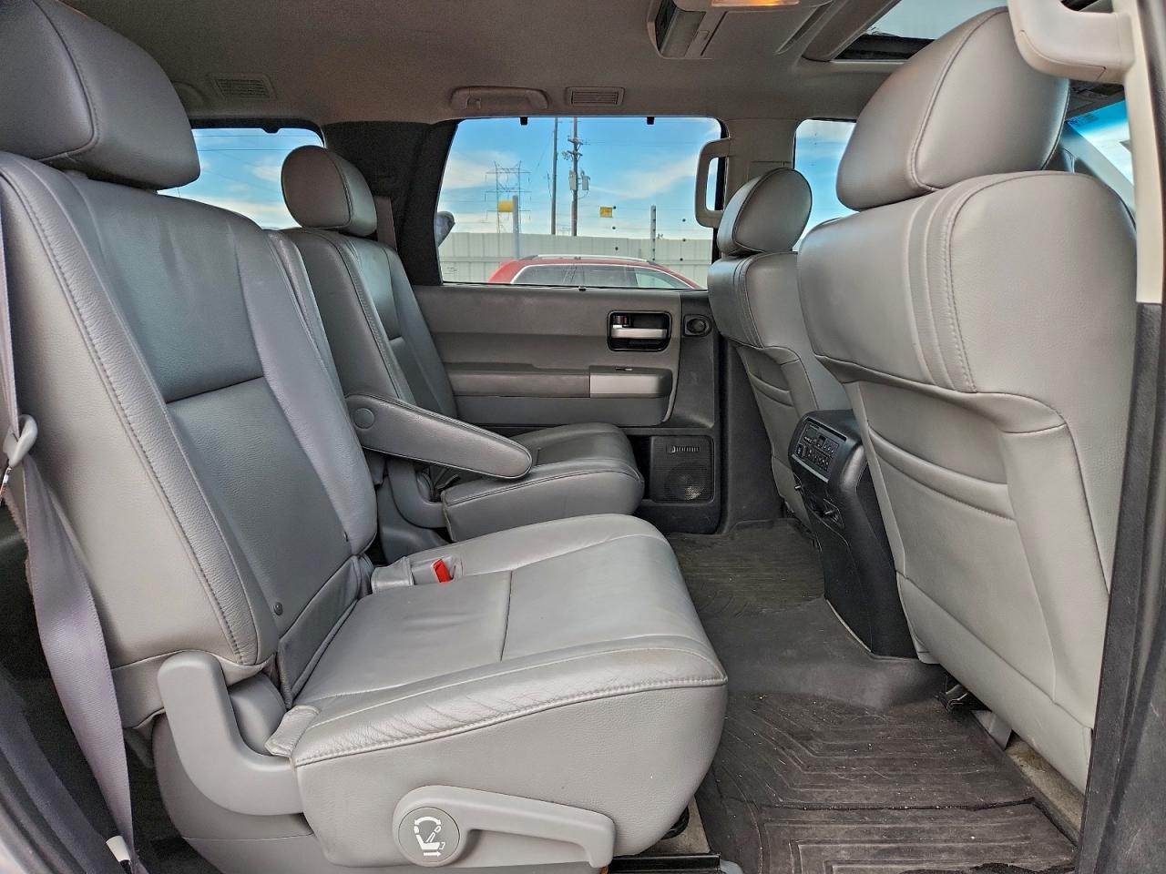 2008 TOYOTA SEQUOIA LIMITED photo 11